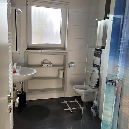 Schoene Einfache Zwischen Stadt Und Apartamento *