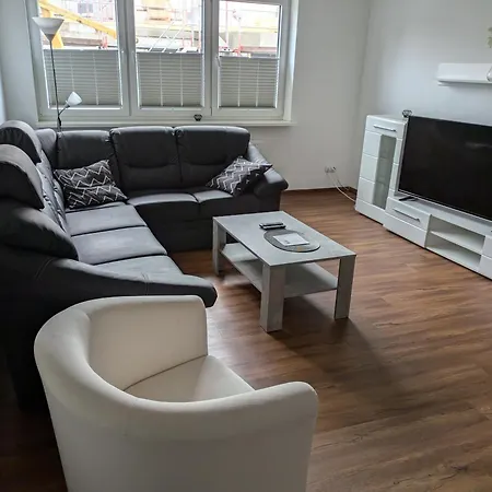 Schoene Einfache Zwischen Stadt Und Apartamento Wilhelmshaven