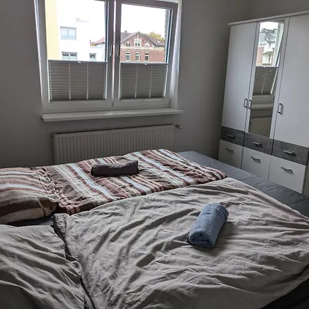 Schoene Einfache Zwischen Stadt Und Wilhelmshaven