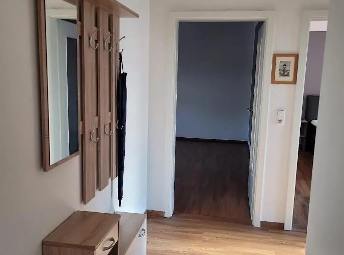 Schoene Einfache Zwischen Stadt Und Appartement *