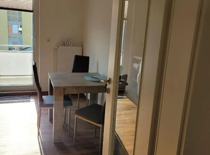 公寓 Schoene Einfache Zwischen Stadt Und 威廉港