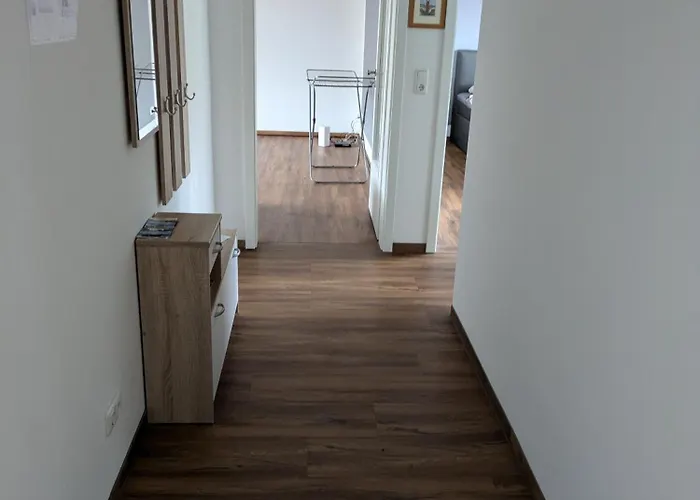 Schoene Einfache Zwischen Stadt Und * Wilhelmshaven