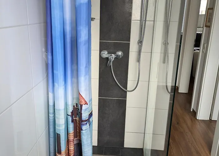 Schoene Einfache Zwischen Stadt Und